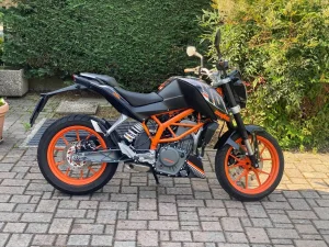KTM 390 Duke